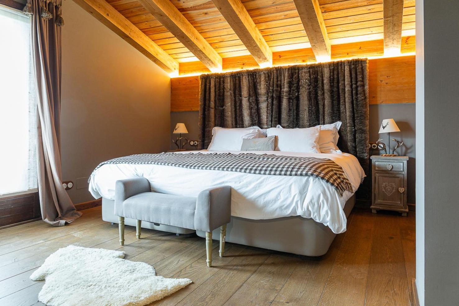 Borda Del Pi Lodge *