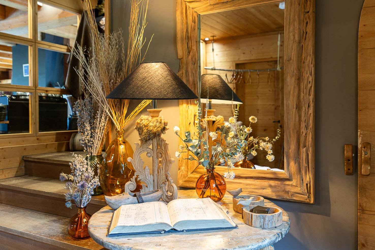 Lodge Borda Del Pi *